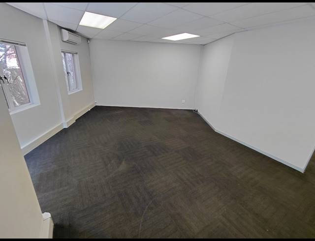260M² OFFICE TO LET IN FOURWAYS